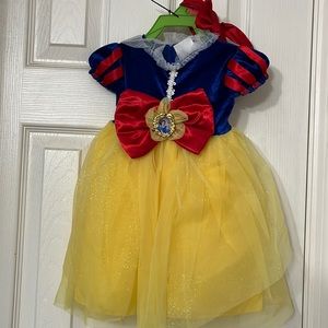 Disney Baby Snow White costume- 2t